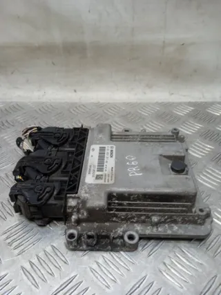 0281033357 Блок управления двигателем Renault Trafic 3 Арт 51556, вид 3