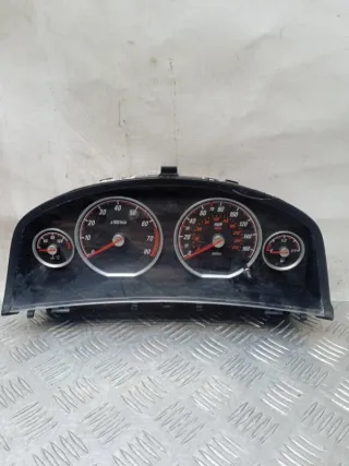 88311337 Щиток приборов (приборная панель) Opel Vectra C  Арт 51672, вид 1
