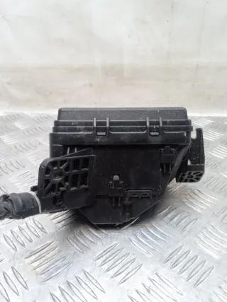  Блок предохранителей Toyota Yaris 3 Арт 51967, вид 3