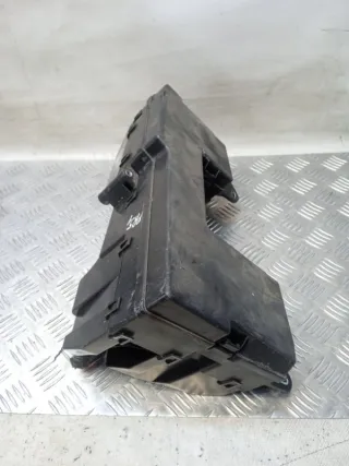 8X2T14A003 Блок предохранителей Jaguar XF 250 Арт 52040, вид 2
