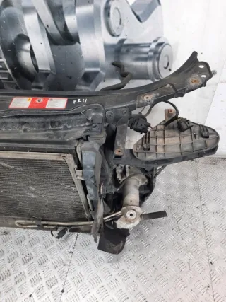  Передняя панель крепления облицовки (телевизор) Audi A4 B7 Арт 52071, вид 7