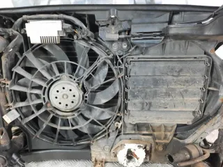  Передняя панель крепления облицовки (телевизор) Audi A4 B7 Арт 52071, вид 10