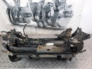  Передняя панель крепления облицовки (телевизор) Audi A4 B7 Арт 52071, вид 14