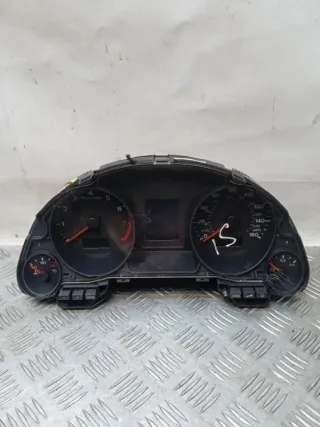 1036902643 Щиток приборов (приборная панель) Audi A4 B7 Арт 53194, вид 1