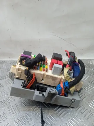 50504853 Блок предохранителей Alfa Romeo 75 Арт 53712, вид 3