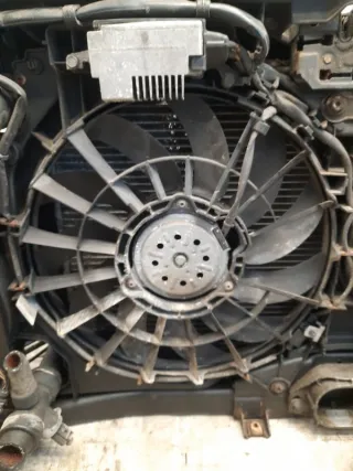  Передняя панель крепления облицовки (телевизор) Audi A6 C6 (S6,RS6) Арт 53753, вид 15