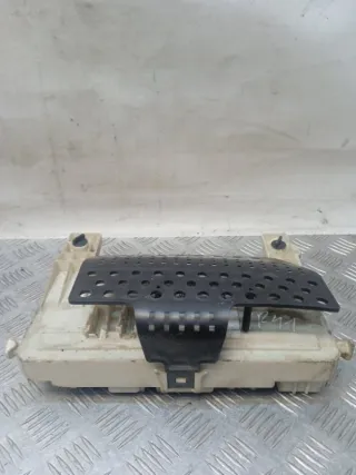 7M5T14A073CE Блок предохранителей Ford Focus 2 restailing Арт 56289, вид 1
