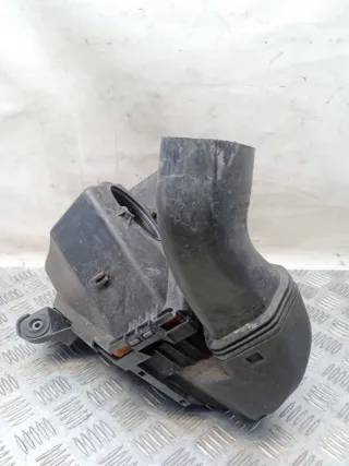 1371779746004 Корпус воздушного фильтра BMW 3 E90/E91/E92/E93 Арт 58372, вид 1