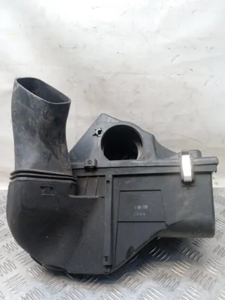 1371779746004 Корпус воздушного фильтра BMW 3 E90/E91/E92/E93 Арт 58372, вид 2