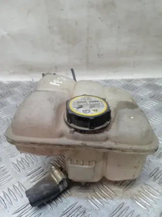 8V618K218A Бачок расширительный Ford C-max 2 Арт 58556, вид 4