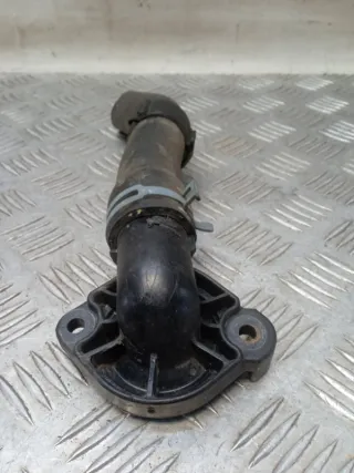 032121121 Фланец (тройник) системы охлаждения Skoda Fabia 1 Арт 58864, вид 1