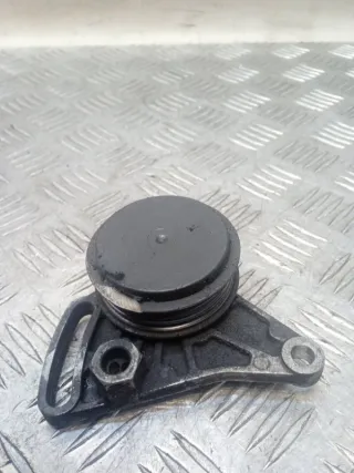 058260511 Кронштейн компрессора кондиционера Volkswagen Passat B5 Арт 59054, вид 4