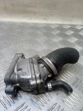 30650469 Корпус термостата Volvo C70 2 Арт 59366, вид 2