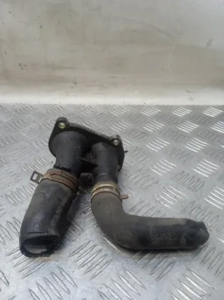 98MM9K478 Фланец (тройник) системы охлаждения Ford Focus 1 Арт 59587, вид 1