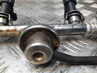 4M8G9D280AA Топливная рампа Mazda 6 1 Арт 60054, вид 2