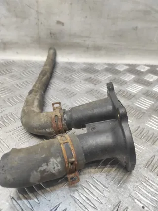 98MM9K478 Фланец (тройник) системы охлаждения Ford Focus 1 Арт 60078, вид 1