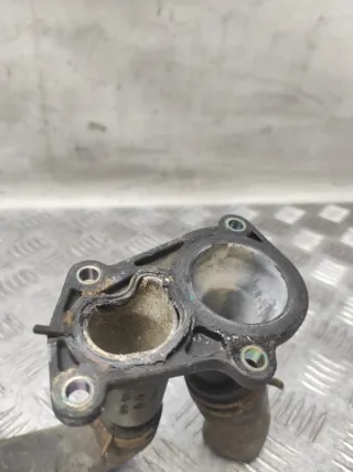 98MM9K478 Фланец (тройник) системы охлаждения Ford Focus 1 Арт 60078, вид 6