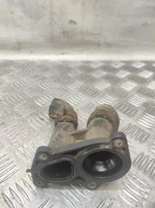 98MM9K7808 Фланец (тройник) системы охлаждения Ford Focus 1 Арт 60176, вид 5
