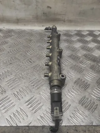 0445215010 Топливная рампа Volvo S80 1 2.4л D5244T Арт 60274, вид 4