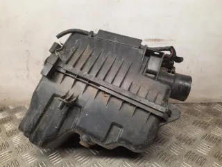 2220433010 Корпус воздушного фильтра Toyota Yaris 2 Арт 61776, вид 1