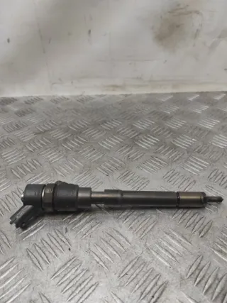 3380027400 Форсунка Kia Carens 3 Арт 62423, вид 3