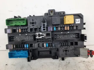 13268287 Блок предохранителей Opel Astra H Арт 64347, вид 2
