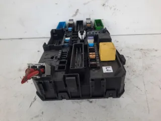13268287 Блок предохранителей Opel Astra H Арт 64347, вид 4