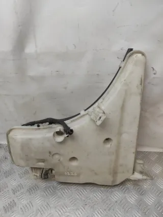 61677157146 Бачок омывателя BMW 3 E90/E91/E92/E93 Арт 64548, вид 1