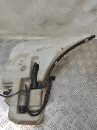 61677157146 Бачок омывателя BMW 3 E90/E91/E92/E93 Арт 64548, вид 4