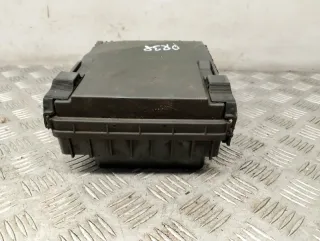 1K0937132F Блок предохранителей Volkswagen Passat B7 Арт 65181, вид 3
