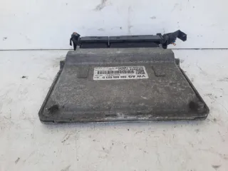 03E906023D Блок управления двигателем Seat Ibiza 5 Арт 65184, вид 4