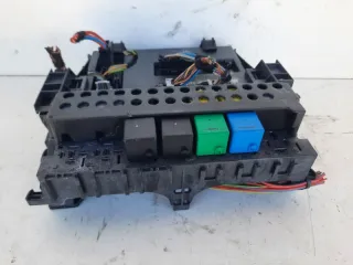 A1699001600 Блок предохранителей Mercedes A W169 Арт 65392, вид 3