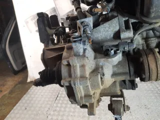 02T301103K КПП механическая (МКПП) Volkswagen Polo 4 Арт 65806, вид 4