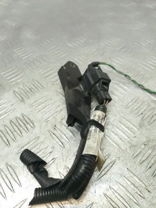 30751769 Кронштейн (крепление) Volvo V70 3 Арт 66513, вид 4