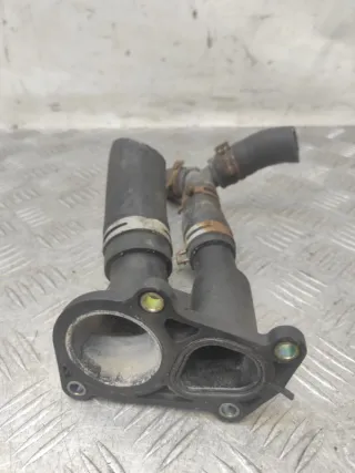  Фланец (тройник) системы охлаждения Ford Fiesta 5 Арт 66962, вид 2