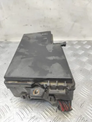 3M5T14A142AB Блок предохранителей Mazda 3 BK Арт 68072, вид 4