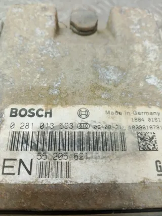 0281013593 Блок управления двигателем Opel Zafira B Арт 68597, вид 6