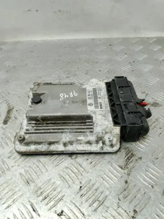 03G906016B Блок управления двигателем Volkswagen Golf 5 Арт 69021, вид 4