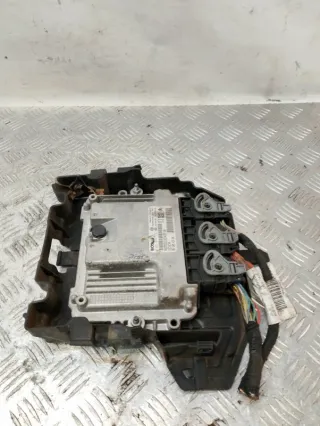 9664843780 Блок управления двигателем Citroen C3 Picasso Арт 69101, вид 4