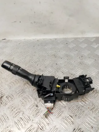 17F422 Переключатель поворотов Toyota Avensis 3 Арт 69272, вид 1
