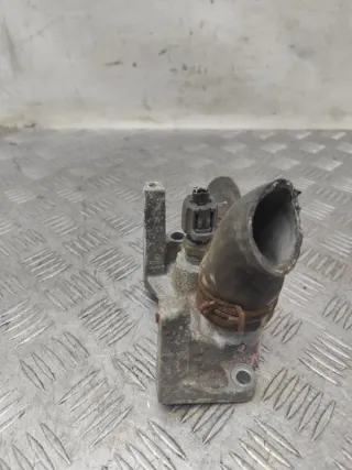  Фланец (тройник) системы охлаждения Ford Fiesta 3 Арт 70311, вид 2
