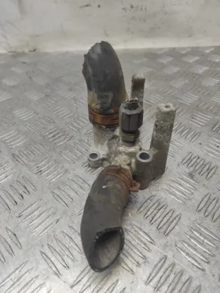  Фланец (тройник) системы охлаждения Ford Fiesta 3 Арт 70311, вид 4
