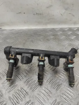03D133329B Топливная рампа Volkswagen Polo 5 Арт 71533, вид 3
