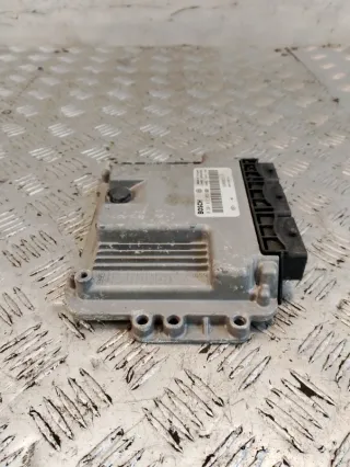0281017065 Блок управления двигателем Nissan Primastar Арт 71685, вид 4