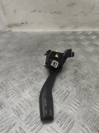 8P0953513A Переключатель поворотов Audi A3 8L Арт 71921, вид 2