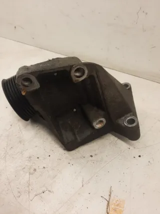  Кронштейн (крепление) Ford Focus 1 Арт 84239, вид 6