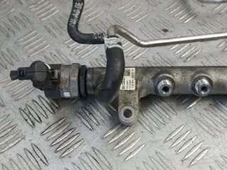 03l089c Топливная рампа Volkswagen Eos Арт 89019, вид 2