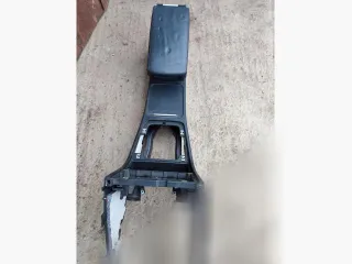 3C0864207P Подлокотник Volkswagen Passat B6 Арт 151388407, вид 1