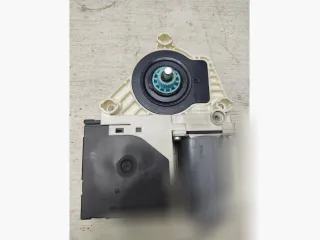 1k0959792p Моторчик стеклоподъемника передний правый Volkswagen Passat B6 Арт 156539303, вид 2