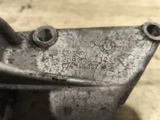 074145167 Кронштейн гидроусилителя Volkswagen Transporter T4 restailing Арт 94728929, вид 4
